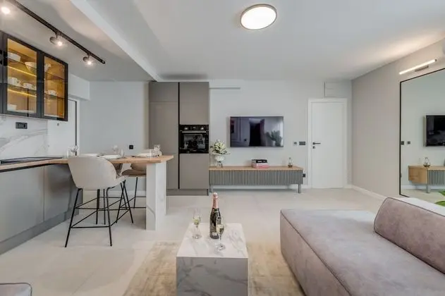 New York One Bedroom Apartment