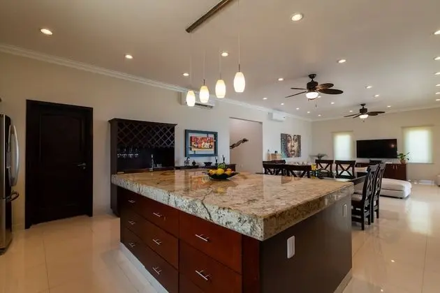 Casa Joya del Mar Beachfront