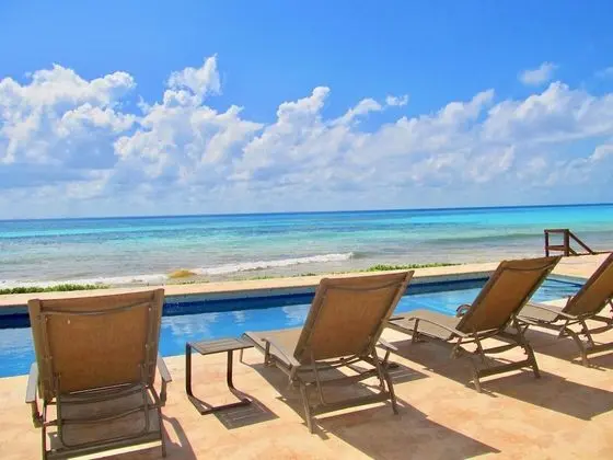 Casa Joya del Mar Beachfront