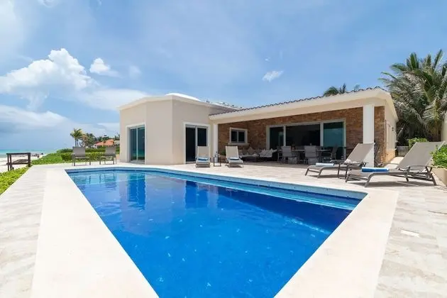 Casa Joya del Mar Beachfront