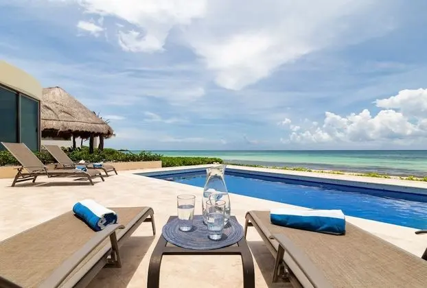 Casa Joya del Mar Beachfront