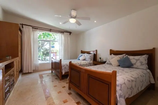 Casa Miramar Ocean View 4 Bedrooms