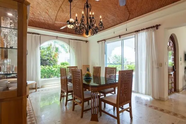 Casa Miramar Ocean View 4 Bedrooms
