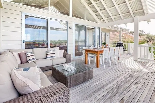 Luxury Ev
