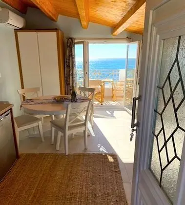 Apart Daire, Balkon