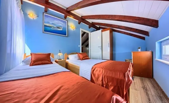 Villa, Birden Çok Yatak