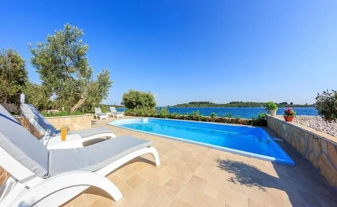 Villa, Birden Çok Yatak