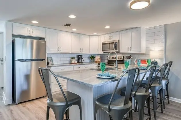 Daire (Beachfront Paradise)