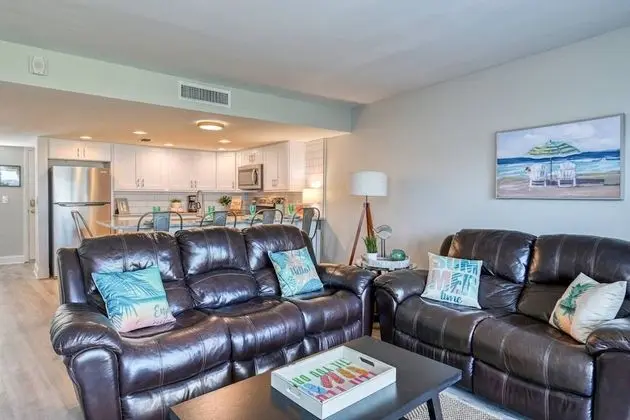 Daire (Beachfront Paradise)