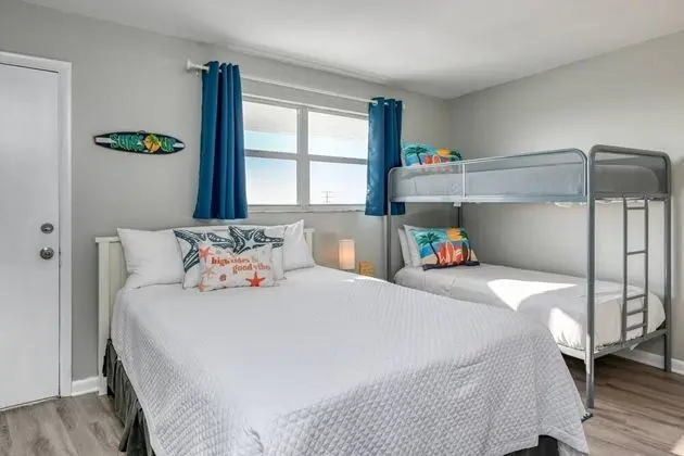 Daire (Beachfront Paradise)