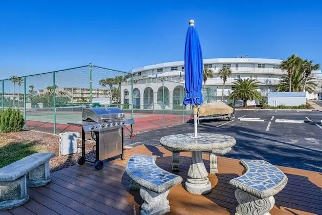 Daire (Beachfront Paradise)