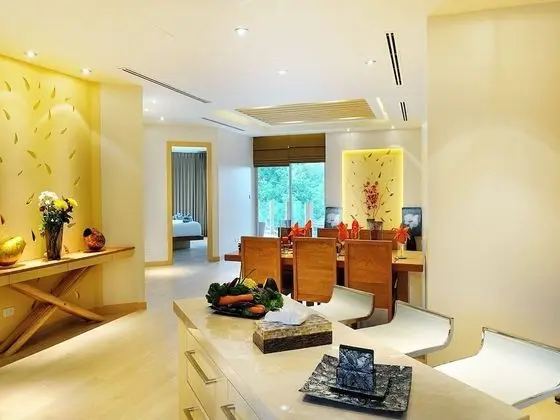 1 Bedroom Crystal Sand Suite