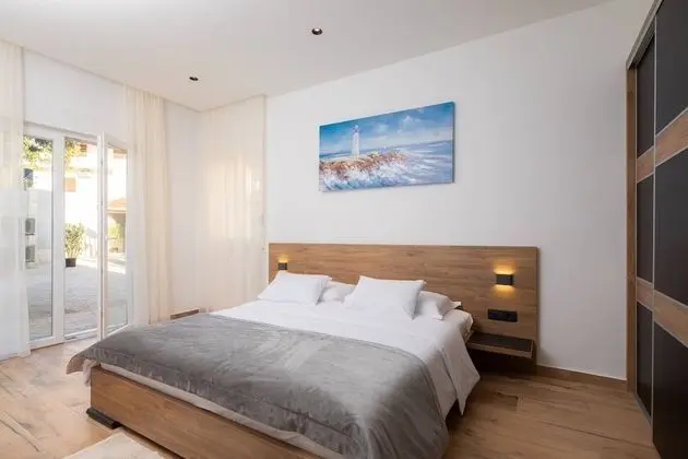 Villa, Denize Sıfır