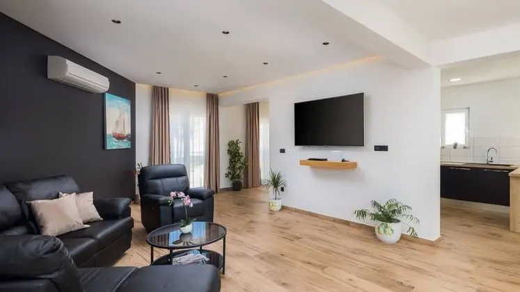 Villa, Denize Sıfır