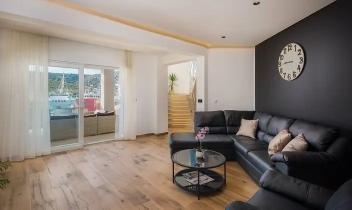 Villa, Denize Sıfır