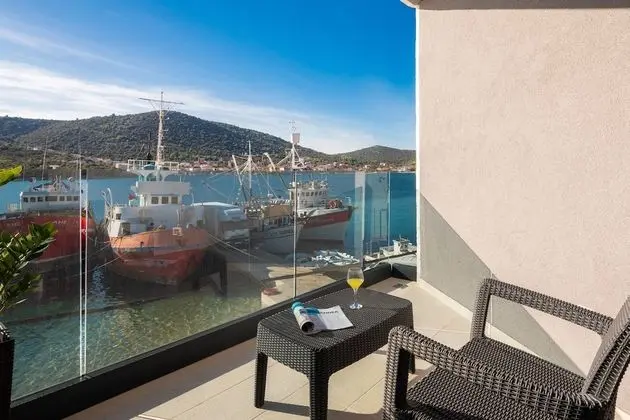Villa, Denize Sıfır