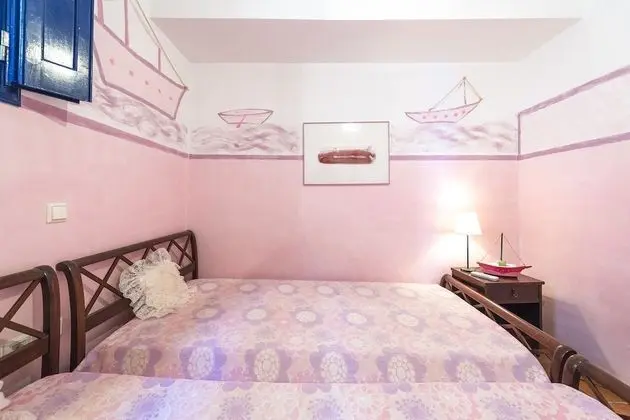 Villa, Birden Çok Yatak Odası, Şömine