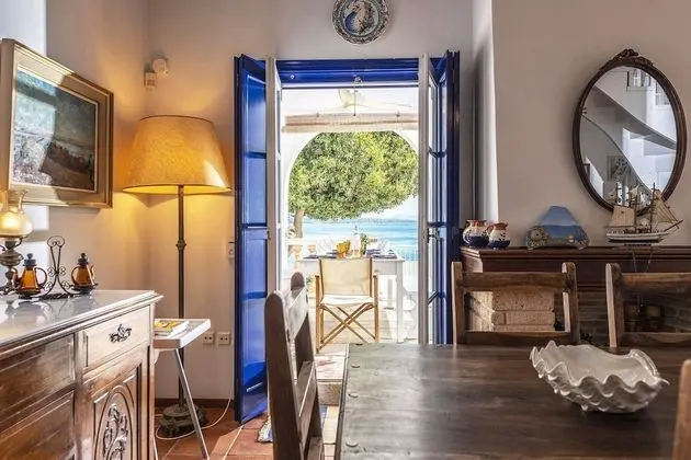 Villa, Birden Çok Yatak Odası, Şömine