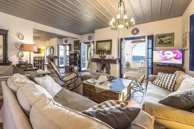 Villa, Birden Çok Yatak Odası, Şömine