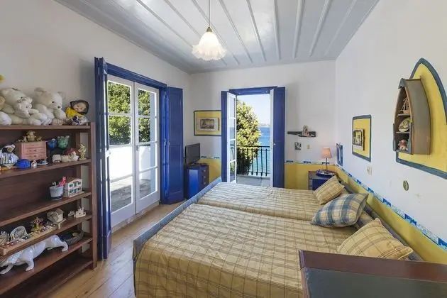 Villa, Birden Çok Yatak Odası, Şömine