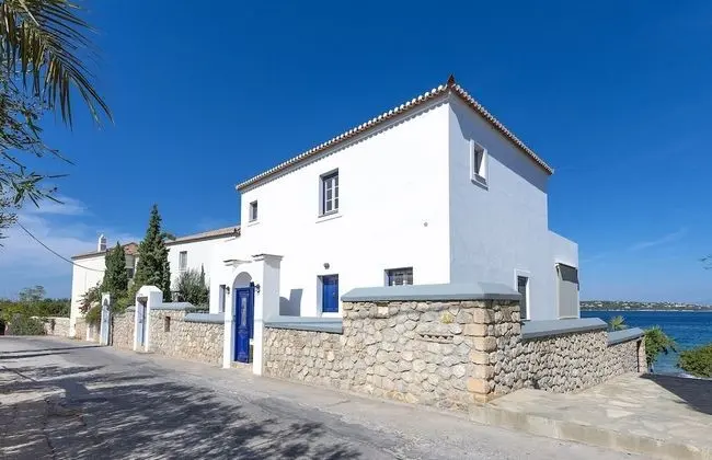 Villa, Birden Çok Yatak Odası, Şömine