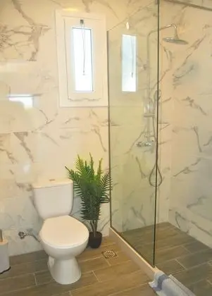 Ev, 2 Yatak Odası, Sigara İçilebilir, Veranda