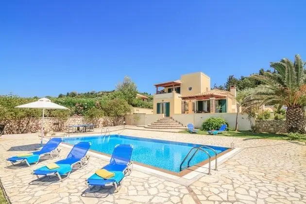 Villa, Engellilere Uygun, Sigara İçilebilir