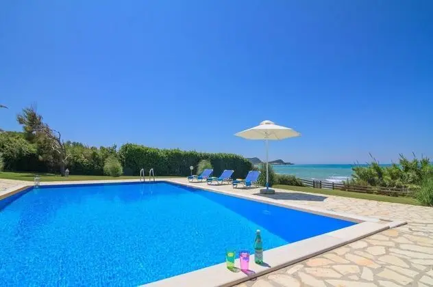 Villa, Engellilere Uygun, Sigara İçilebilir