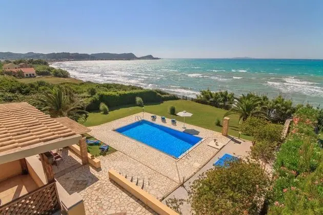 Villa, Engellilere Uygun, Sigara İçilebilir