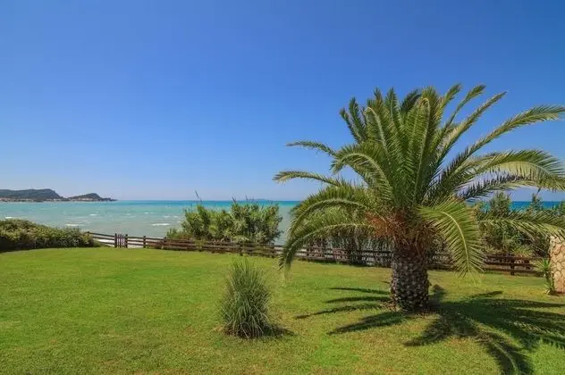Villa, Engellilere Uygun, Sigara İçilebilir