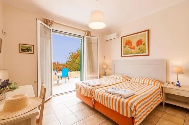 Villa, Engellilere Uygun, Sigara İçilebilir
