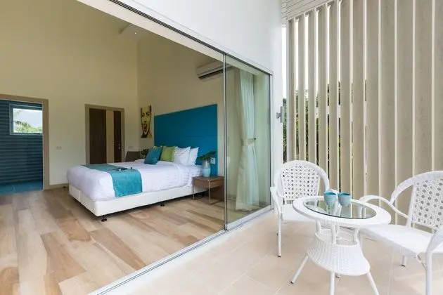Deluxe Villa, 5 Yatak Odası, Havuz Manzaralı, Plaj Kenarı