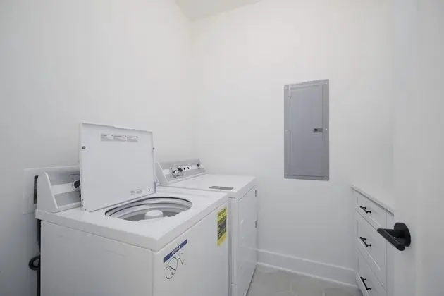 Ev, Birden Çok Yatak, Veranda, Okyanus Manzaralı