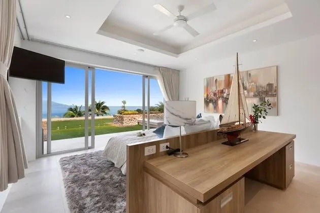 Deluxe Villa