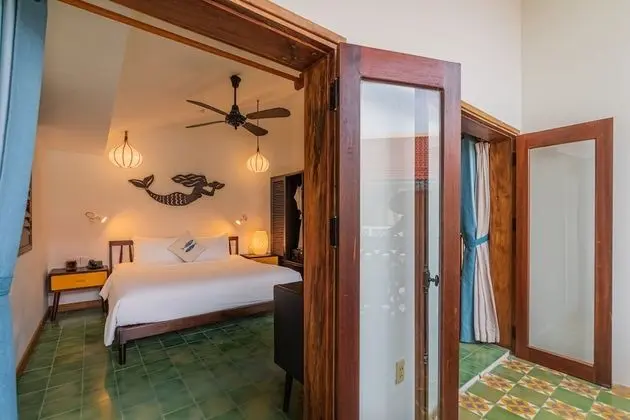 Lobster Room