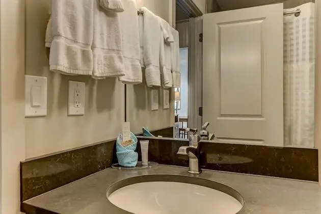 Classic Room, 2 Queen Beds, Near Ocean