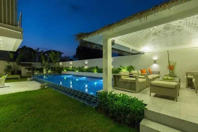 Deluxe Villa, 3 Yatak Odası, Havuz Manzaralı, Plaj Kenarı
