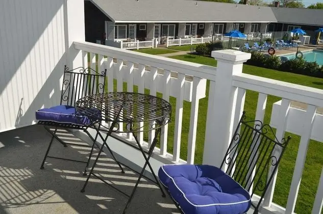 Courtyard Double