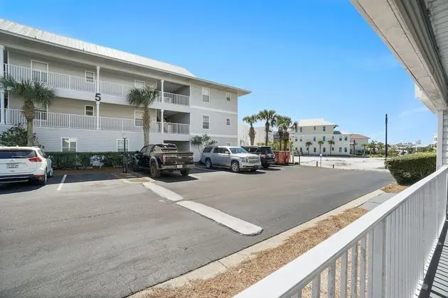 Daire, 2 Yatak Odası, Deniz Manzaralı