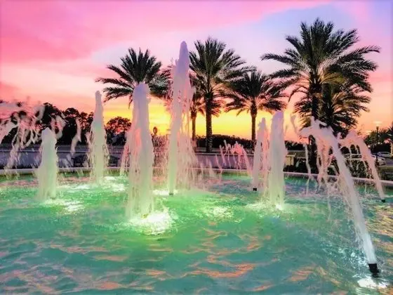 Ev (Beachside Sunrise at PCB New 226 Mbps)