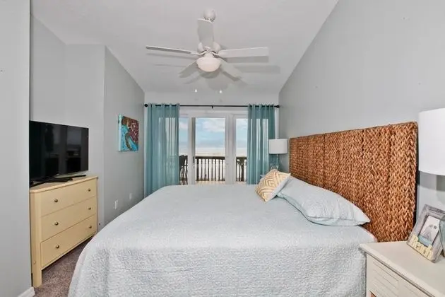 Sıra Ev, 3 Yatak Odası, Denize Sıfır (Beachside West 1)