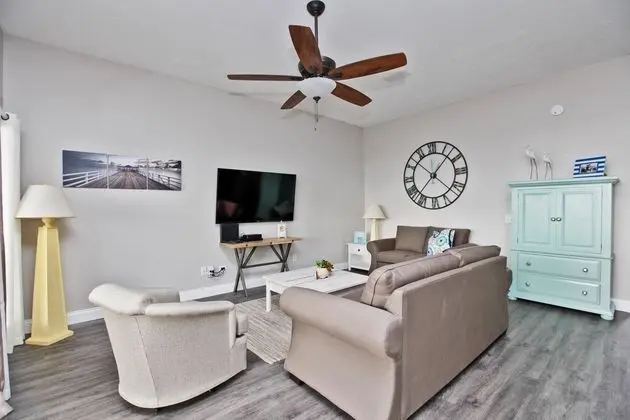Sıra Ev, 3 Yatak Odası, Denize Sıfır (Beachside West 1)