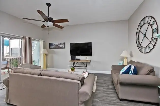 Sıra Ev, 3 Yatak Odası, Denize Sıfır (Beachside West 1)