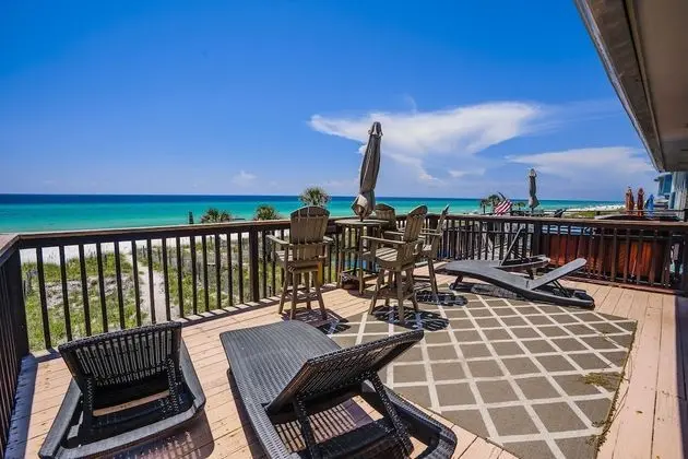 Sıra Ev, 3 Yatak Odası, Denize Sıfır (Beachside West 1)