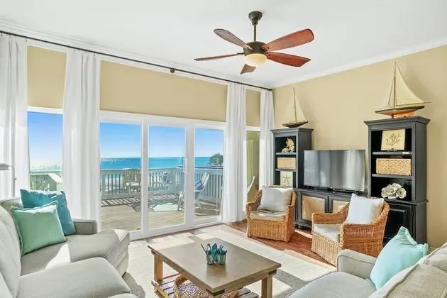 Sıra Ev, 3 Yatak Odası, Denize Sıfır (Beachside West 7)