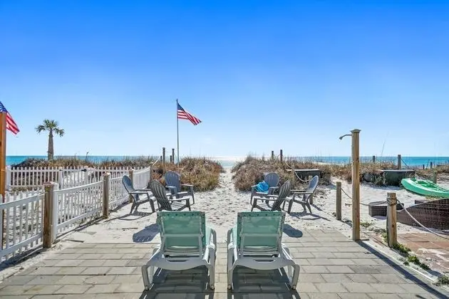 Sıra Ev, 3 Yatak Odası, Denize Sıfır (Beachside West 7)