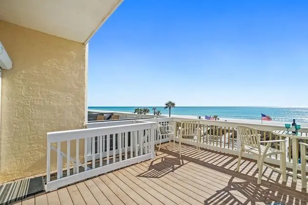 Sıra Ev, 3 Yatak Odası, Denize Sıfır (Beachside West 7)