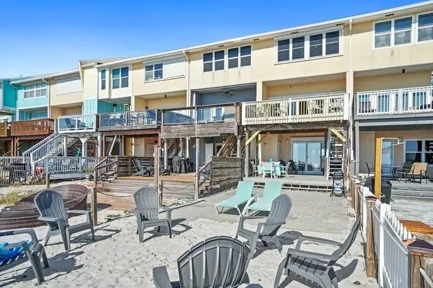 Sıra Ev, 3 Yatak Odası, Denize Sıfır (Beachside West 7)
