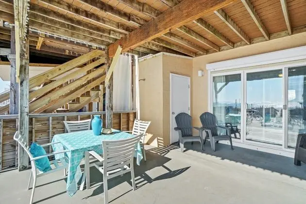 Sıra Ev, 3 Yatak Odası, Denize Sıfır (Beachside West 7)