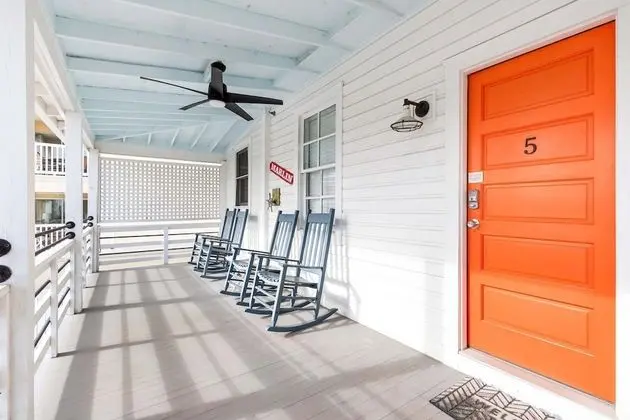 Daire, 1 En Büyük (King) Boy Yatak ve Çekyat, Mutfak, Plaj Manzaralı (5)